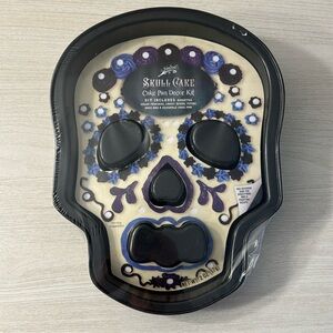 Festival Skull Cake Pan Decor Kit NWT